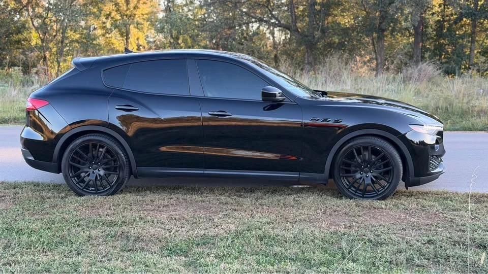 2017 Maserati Levante - Image 4 of 19
