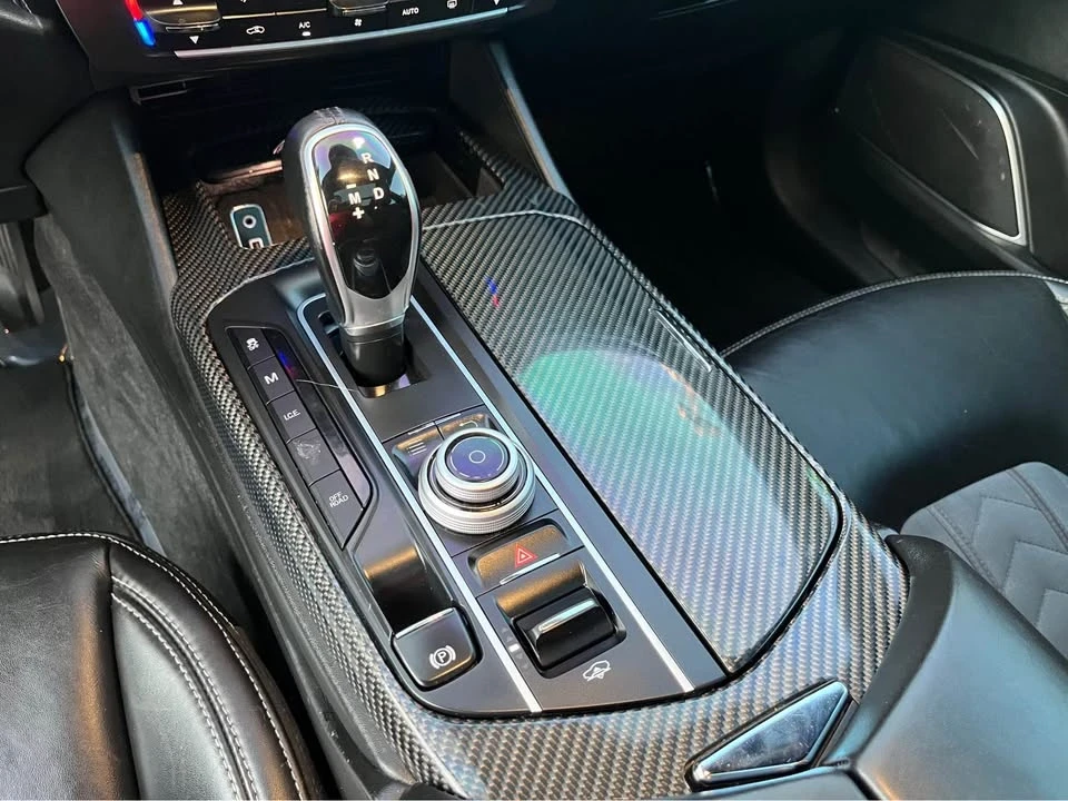 2017 Maserati Levante - Image 14 of 18