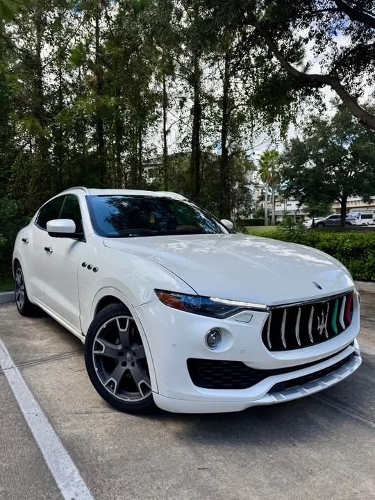 2017 Maserati Levante - Image 3 of 12