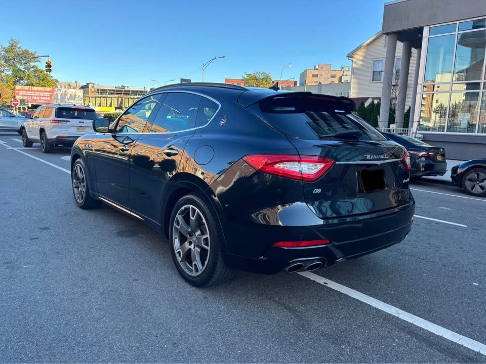 2017 Maserati Levante - Image 6 of 19
