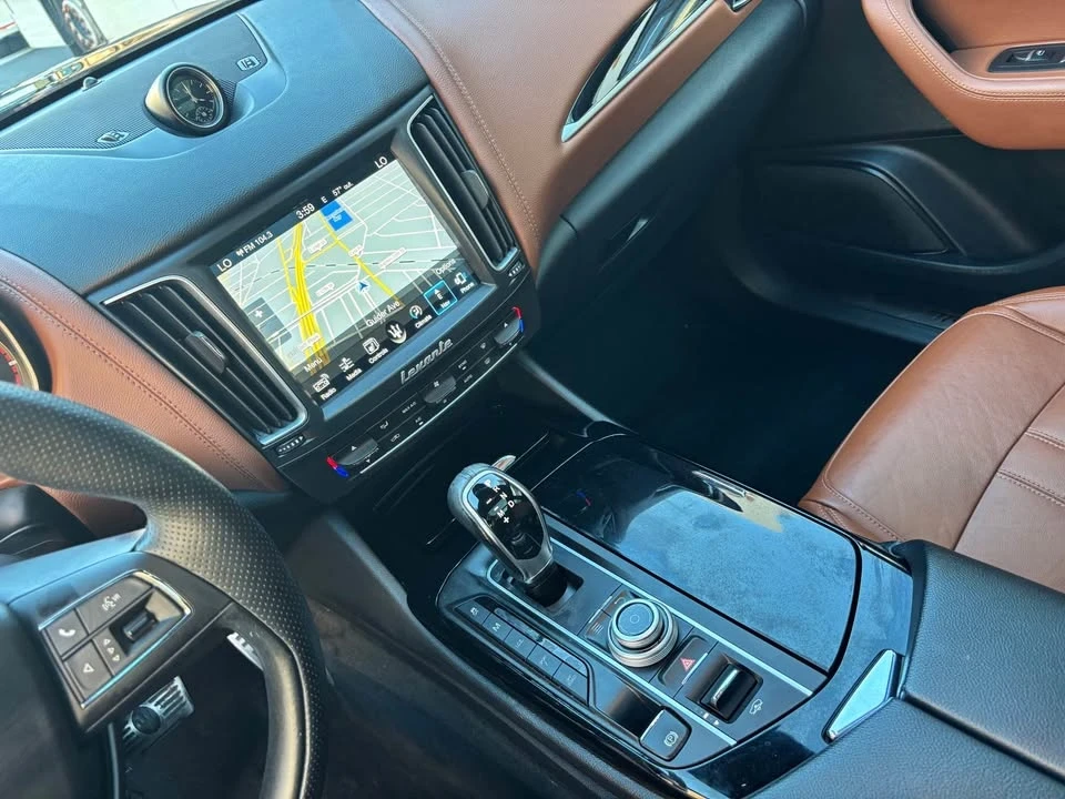2017 Maserati Levante - Image 15 of 19