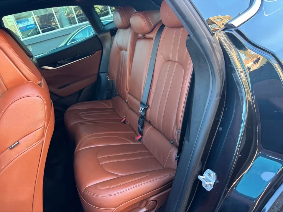 2017 Maserati Levante - Image 9 of 19