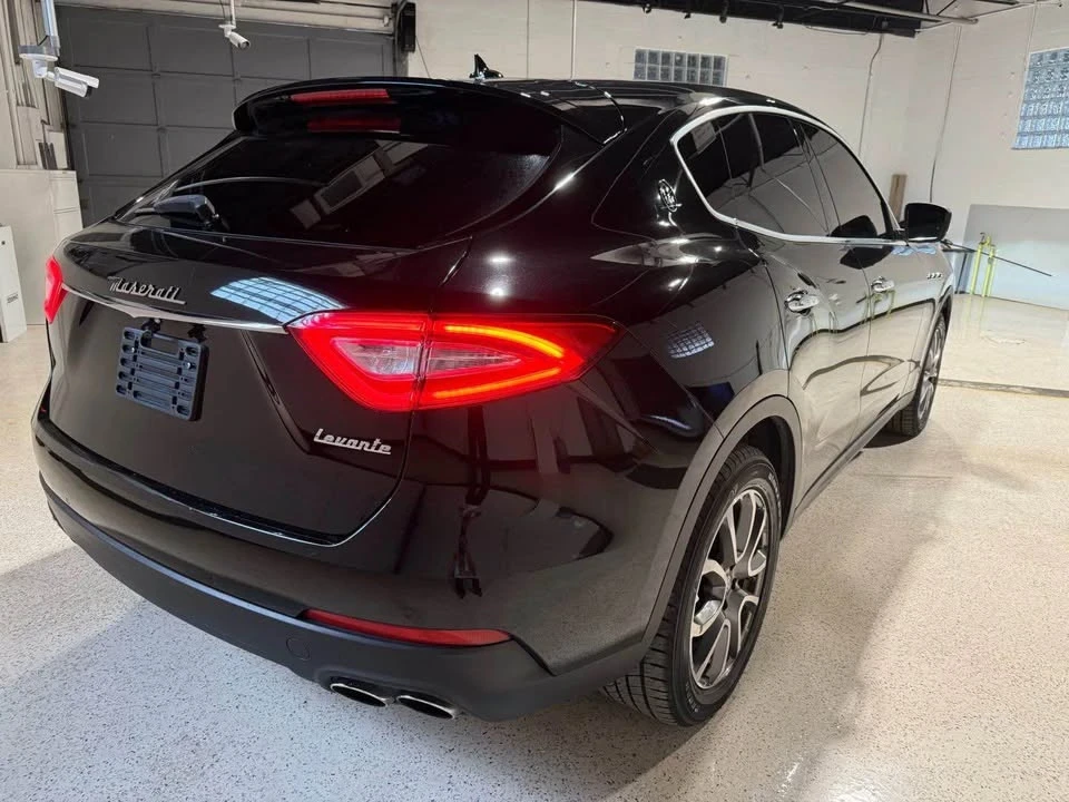 2017 Maserati Levante - Image 5 of 11