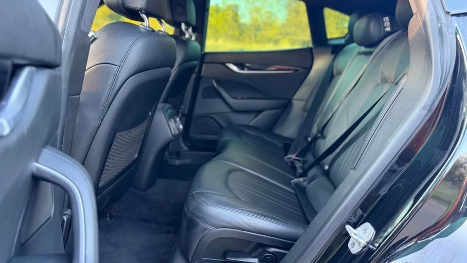 2017 Maserati Levante - Image 17 of 19