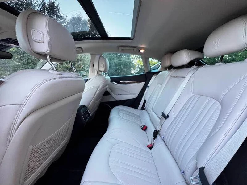 2017 Maserati Levante - Image 10 of 16