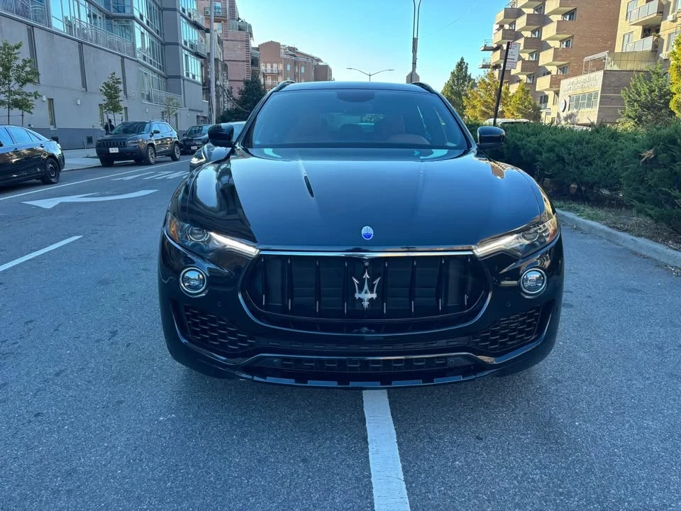 2017 Maserati Levante - Image 2 of 19