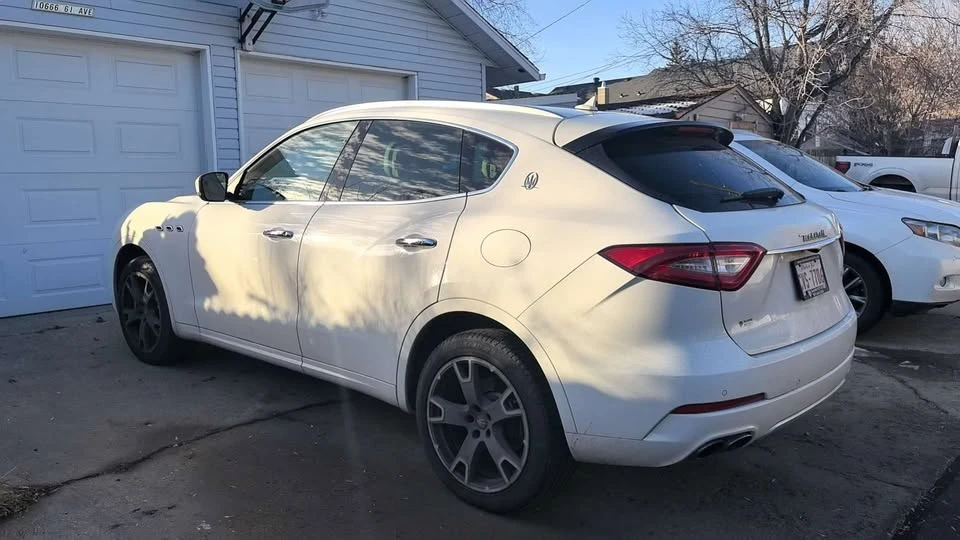2017 Maserati Levante - Image 10 of 10