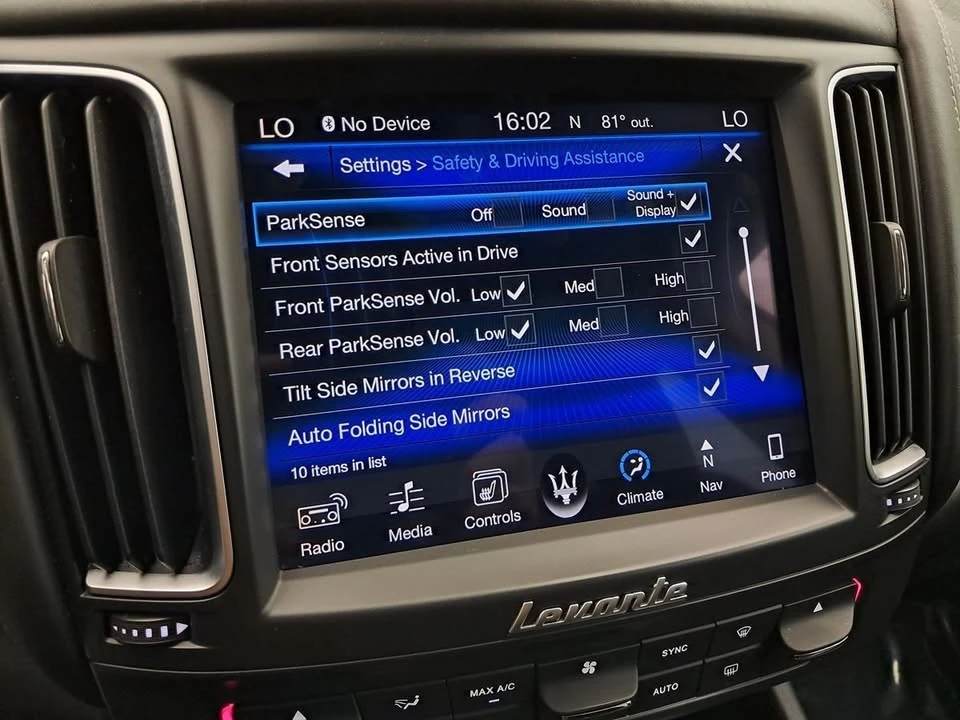 2017 Maserati Levante - Image 16 of 18