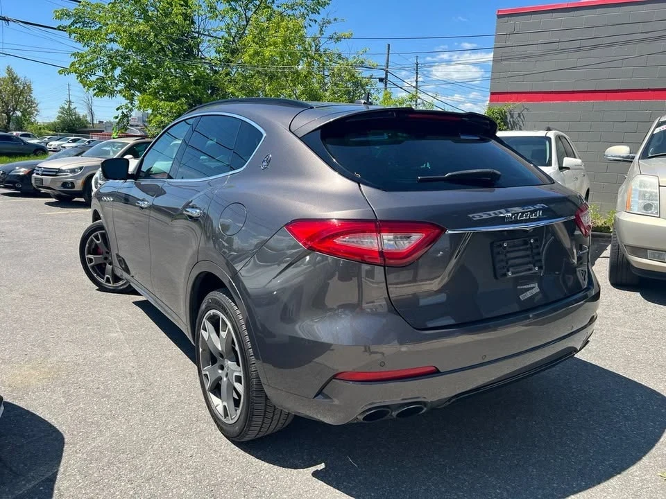 2017 Maserati Levante - Image 4 of 12