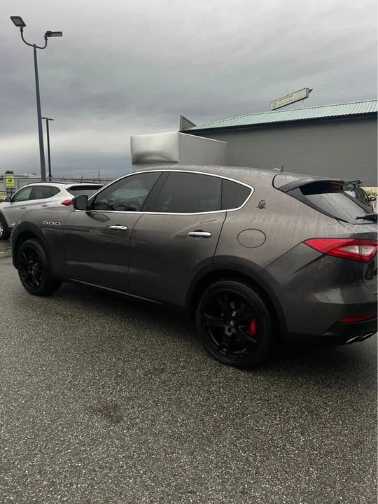 2017 Maserati Levante - Image 3 of 11