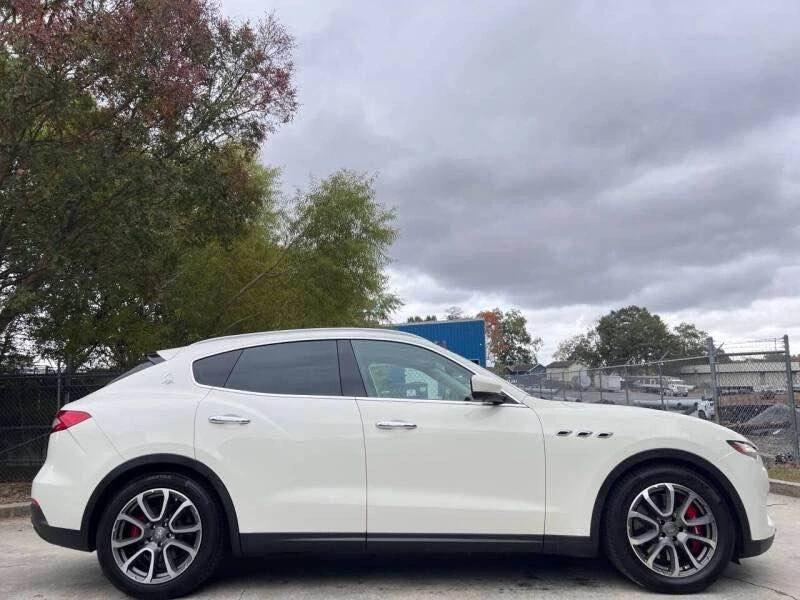 2017 Maserati Levante - Image 4 of 20