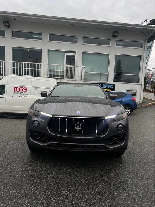 2017 Maserati Levante - Image 4 of 14