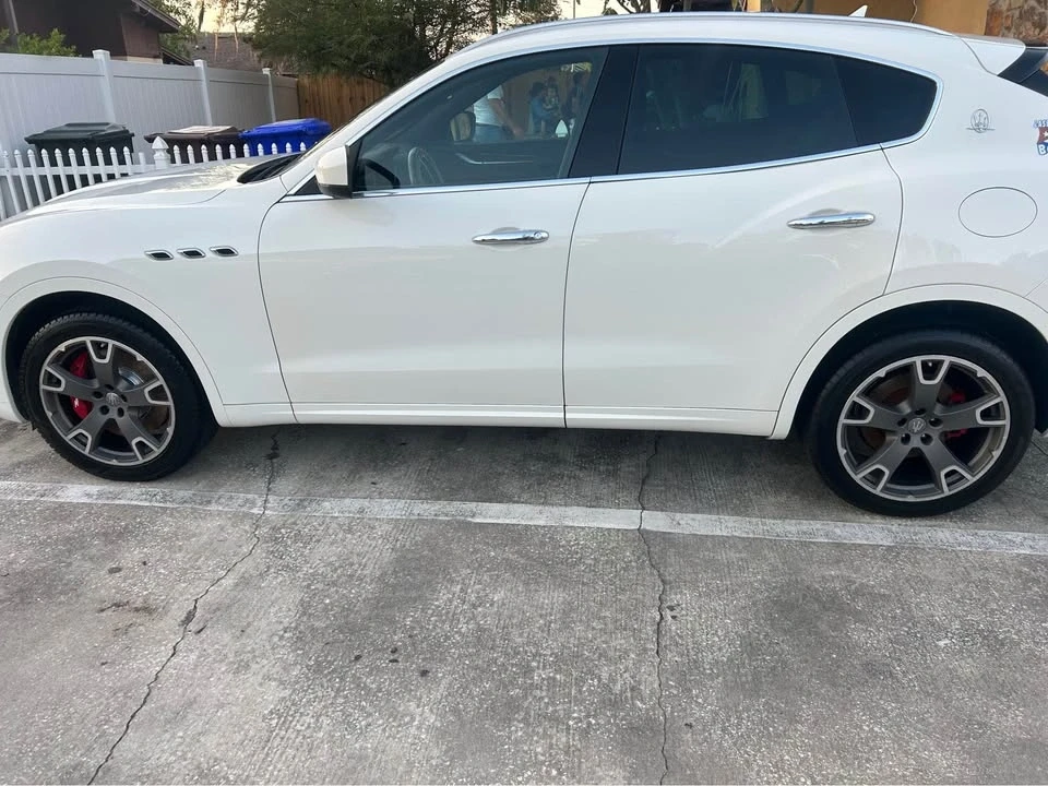 2017 Maserati Levante - Image 15 of 20