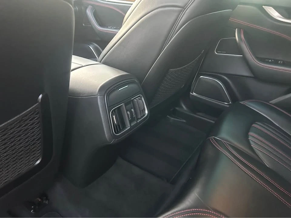2017 Maserati Levante - Image 9 of 20