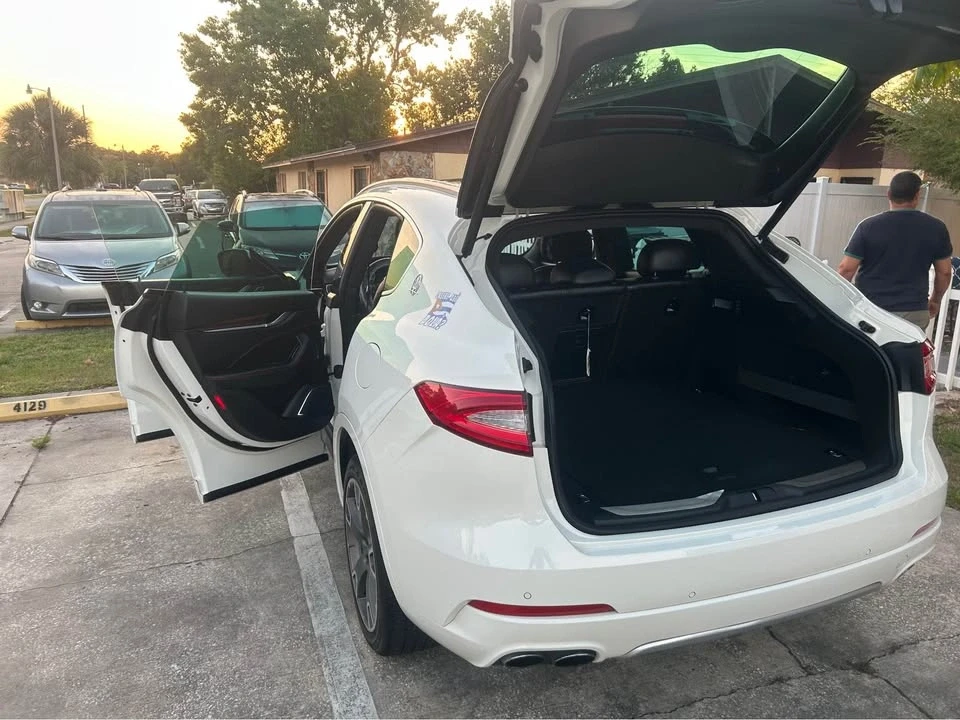 2017 Maserati Levante - Image 5 of 20