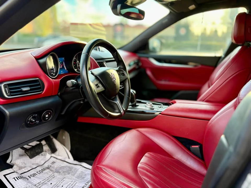 2017 Maserati Levante - Image 6 of 14