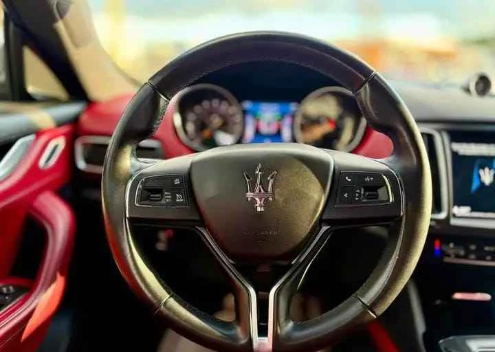 2017 Maserati Levante - Image 6 of 14