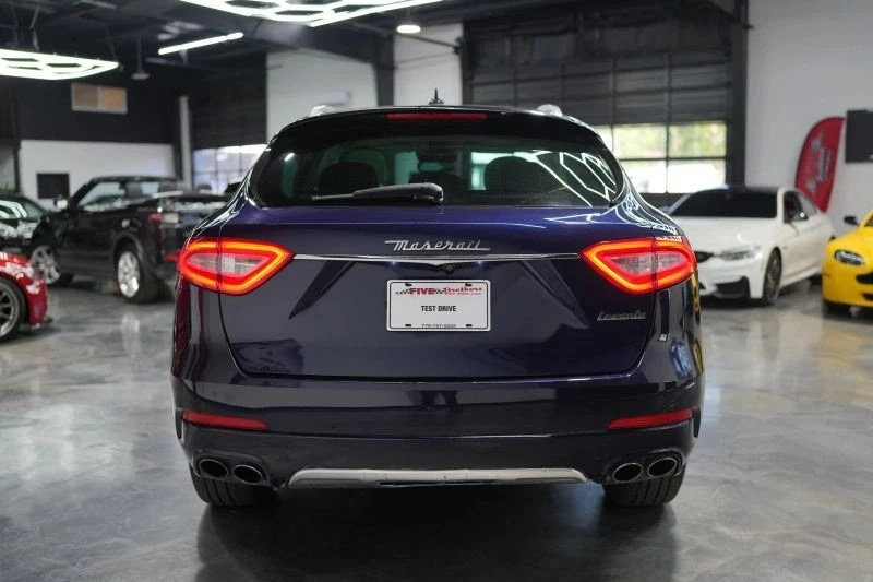 2017 Maserati Levante - Image 16 of 20