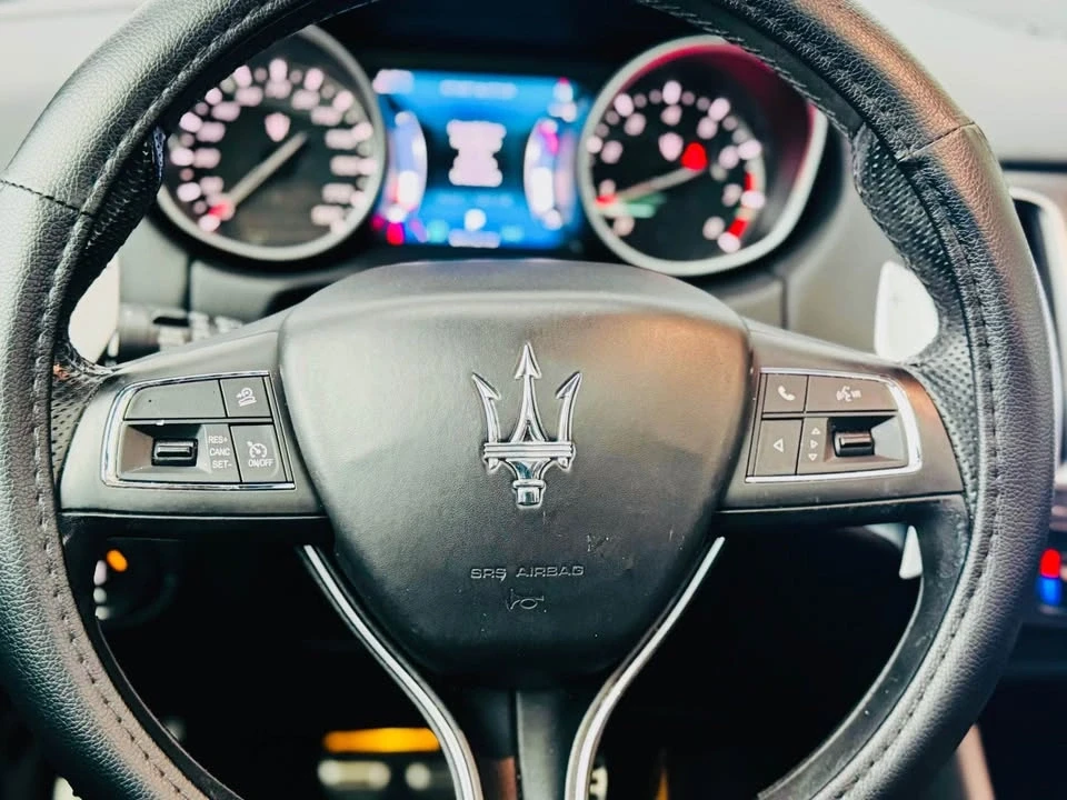 2017 Maserati Levante - Image 9 of 19