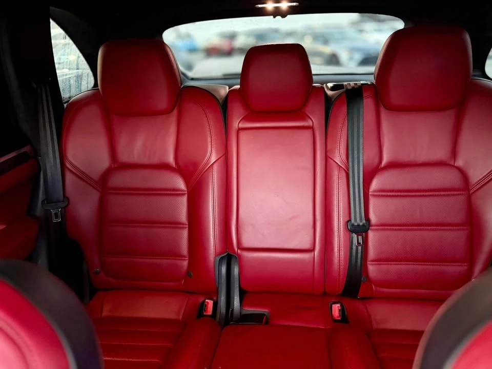 2017 Maserati Levante - Image 13 of 15