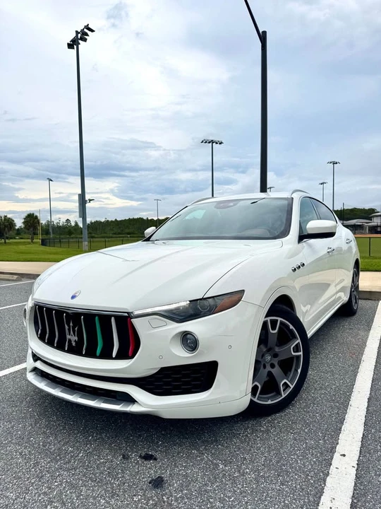 2017 Maserati Levante - Image 3 of 13
