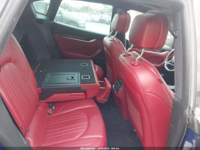 2017 Maserati Levante - Image 6 of 8