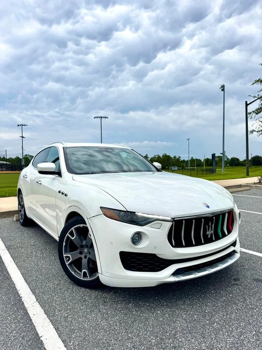 2017 Maserati Levante - Image 2 of 13