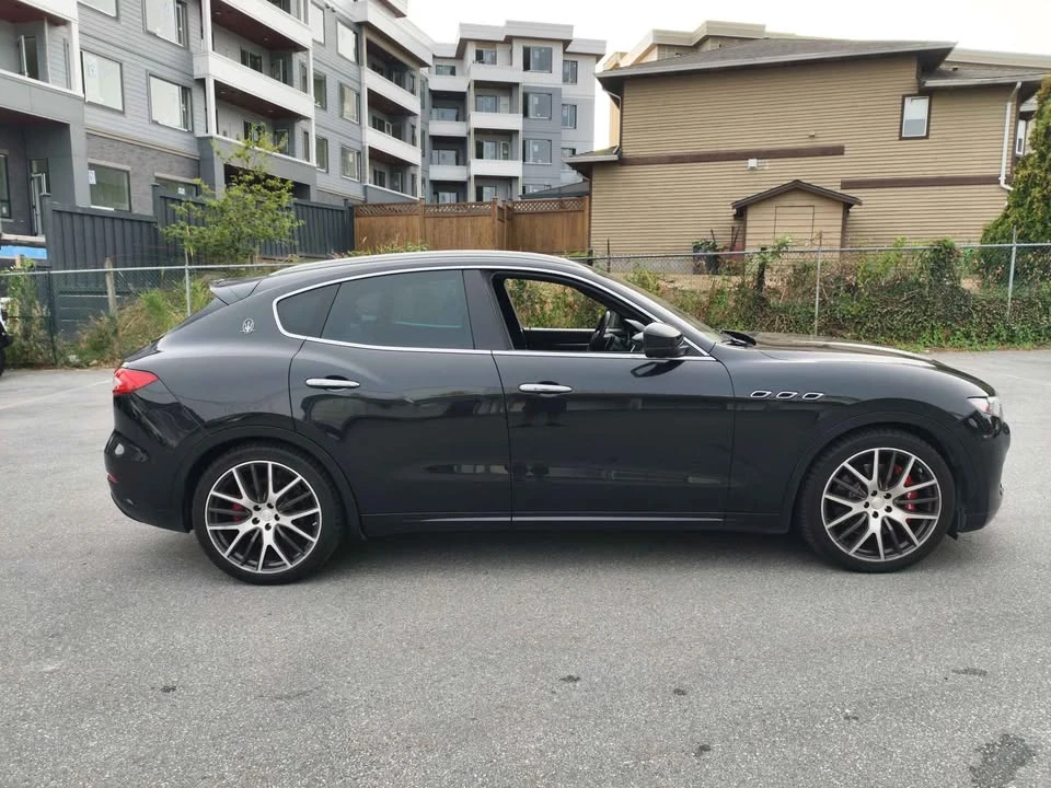 2017 Maserati Levante - Image 3 of 15