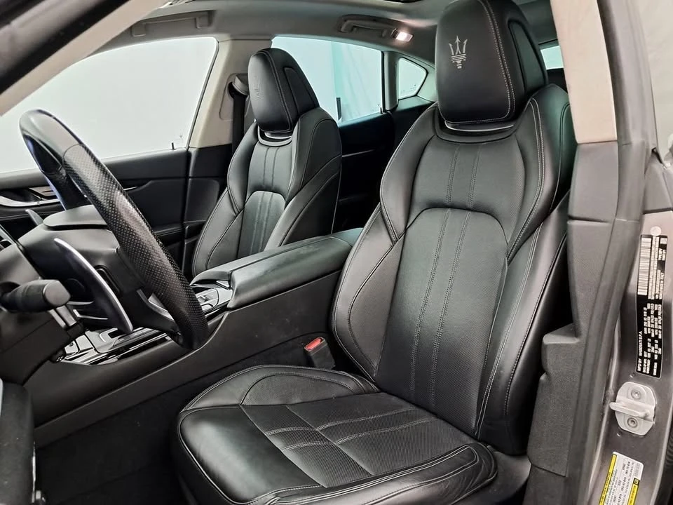 2017 Maserati Levante - Image 8 of 18