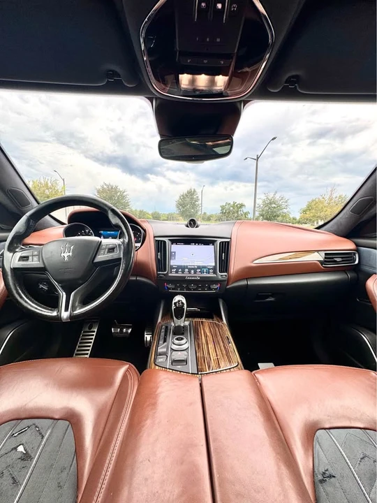 2017 Maserati Levante - Image 8 of 13