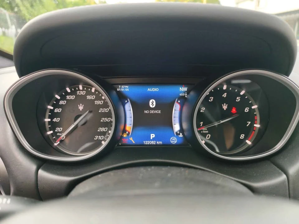 2017 Maserati Levante - Image 10 of 15