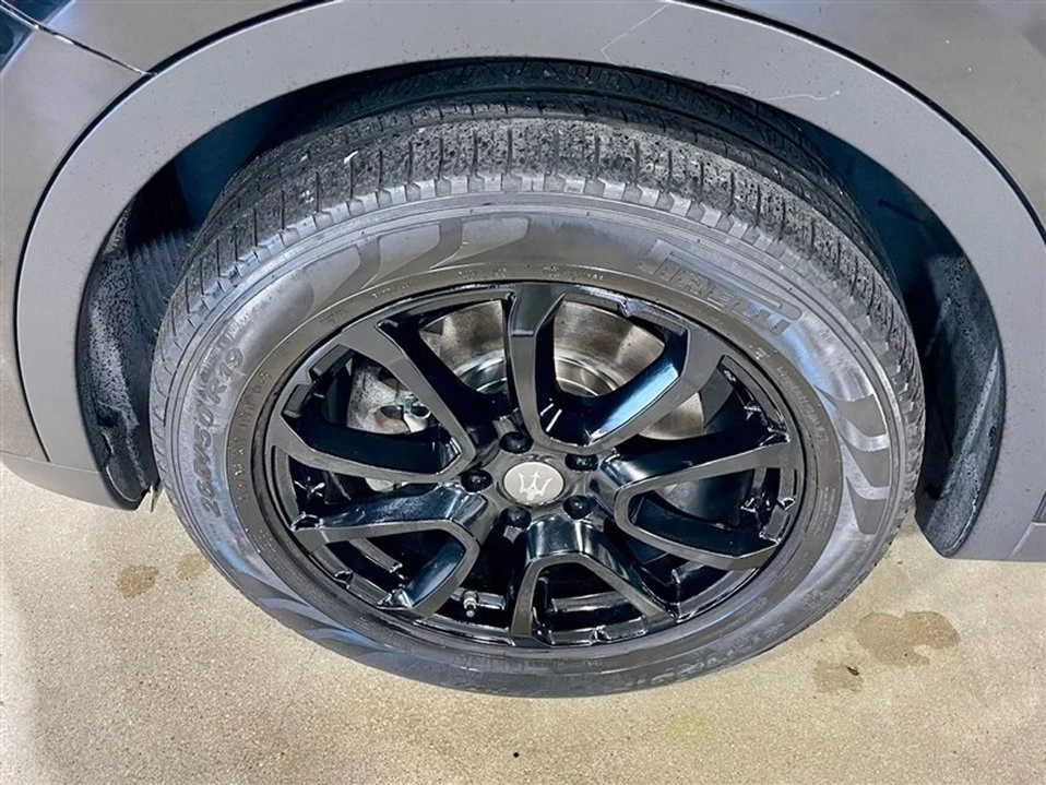 2017 Maserati Levante - Image 9 of 20