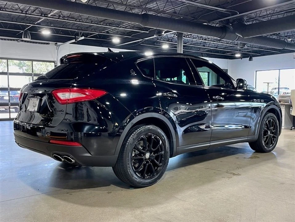 2017 Maserati Levante - Image 5 of 20
