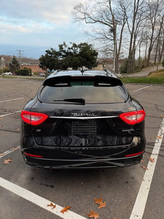 2017 Maserati Levante - Image 3 of 20