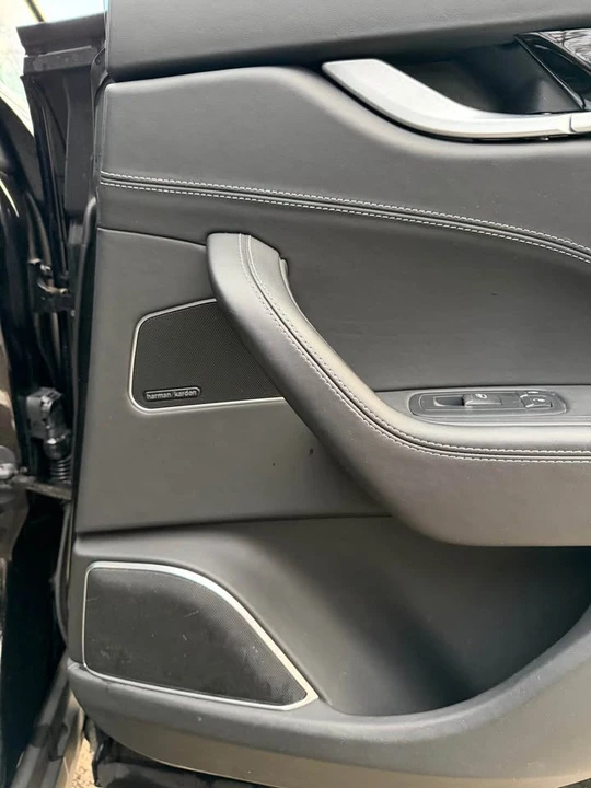 2017 Maserati Levante - Image 16 of 20