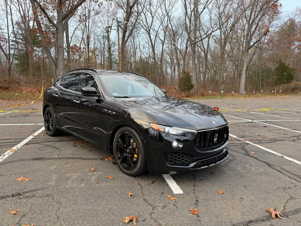 2017 Maserati Levante - Image 5 of 20