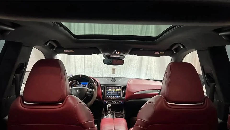 2017 Maserati Levante - Image 12 of 17
