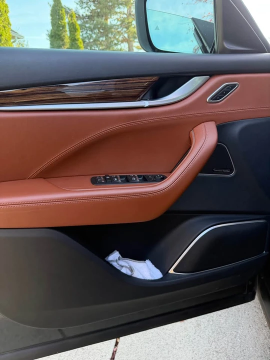 2017 Maserati Levante - Image 3 of 12