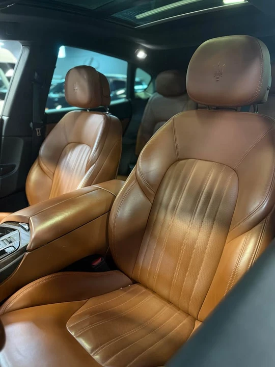 2017 Maserati Levante - Image 5 of 6