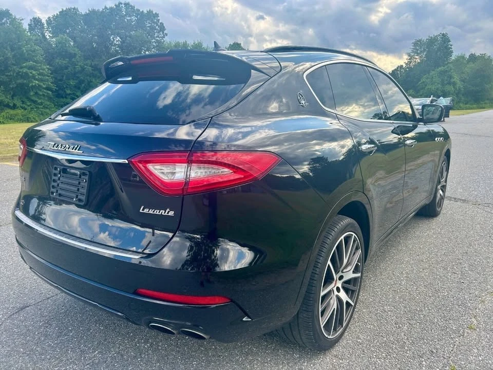 2017 Maserati Levante - Image 7 of 20