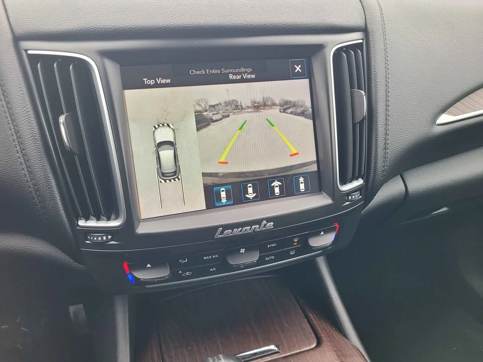 2017 Maserati Levante - Image 13 of 19