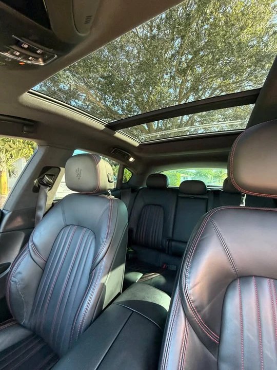 2017 Maserati Levante - Image 9 of 10