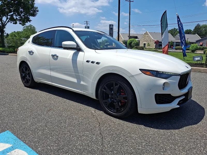 2017 Maserati Levante - Image 3 of 10