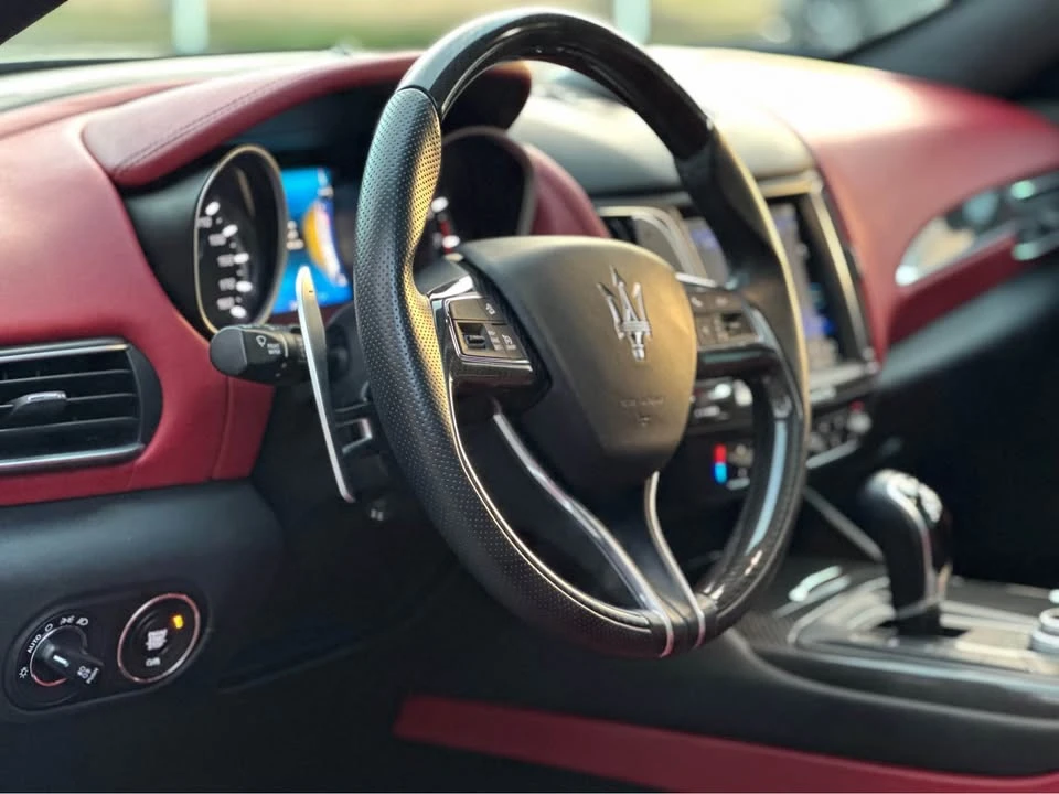 2017 Maserati Levante - Image 11 of 17