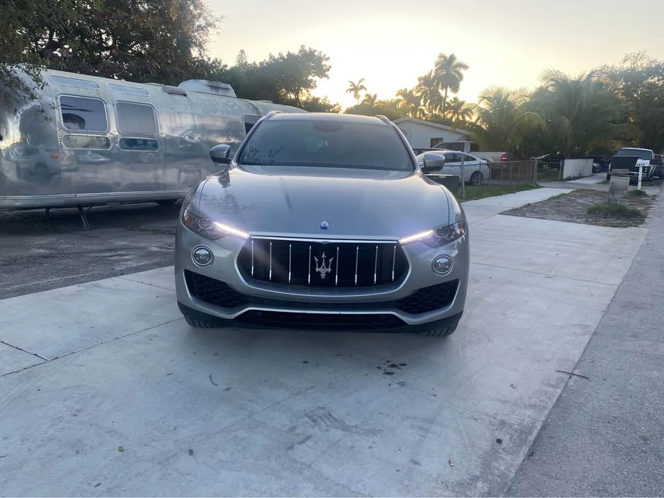2017 Maserati Levante - Image 2 of 10