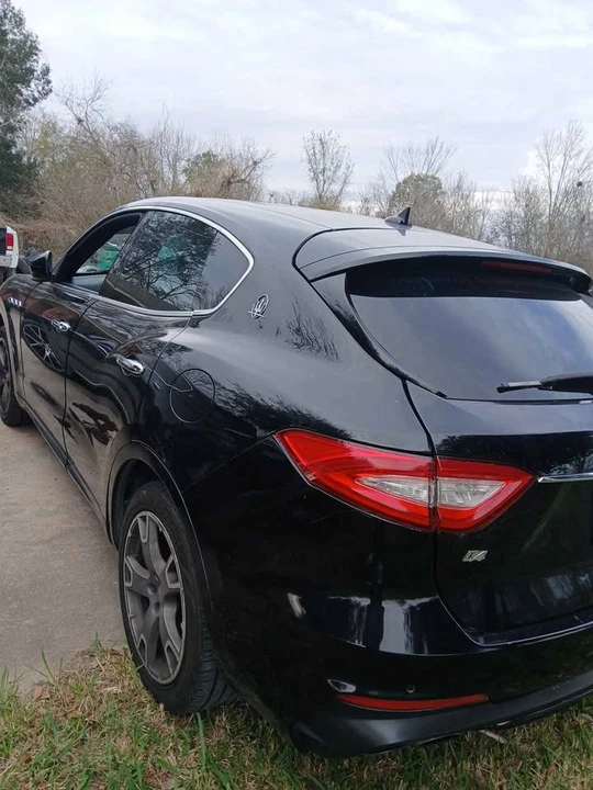 2017 Maserati Levante - Image 8 of 20