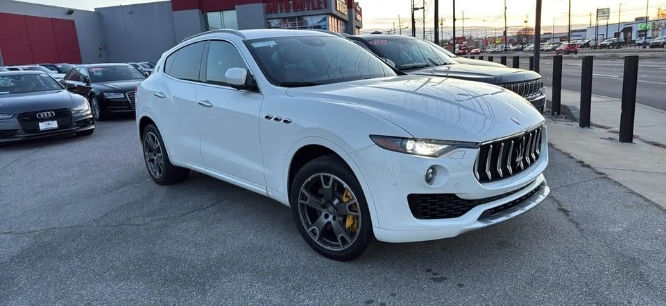 2017 Maserati Levante - Image 2 of 16