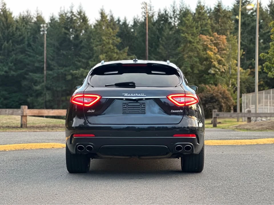 2017 Maserati Levante - Image 5 of 17