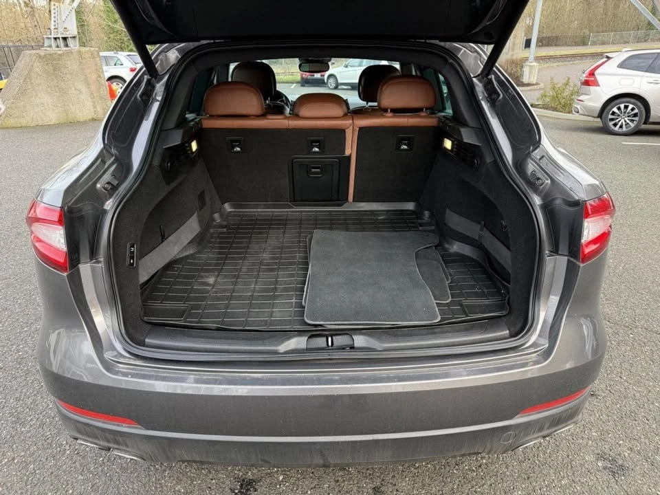 2017 Maserati Levante - Image 13 of 13