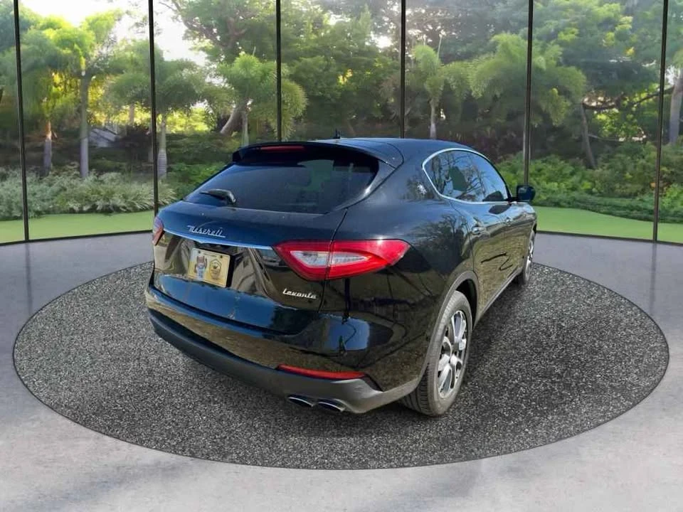 2017 Maserati Levante - Image 2 of 19